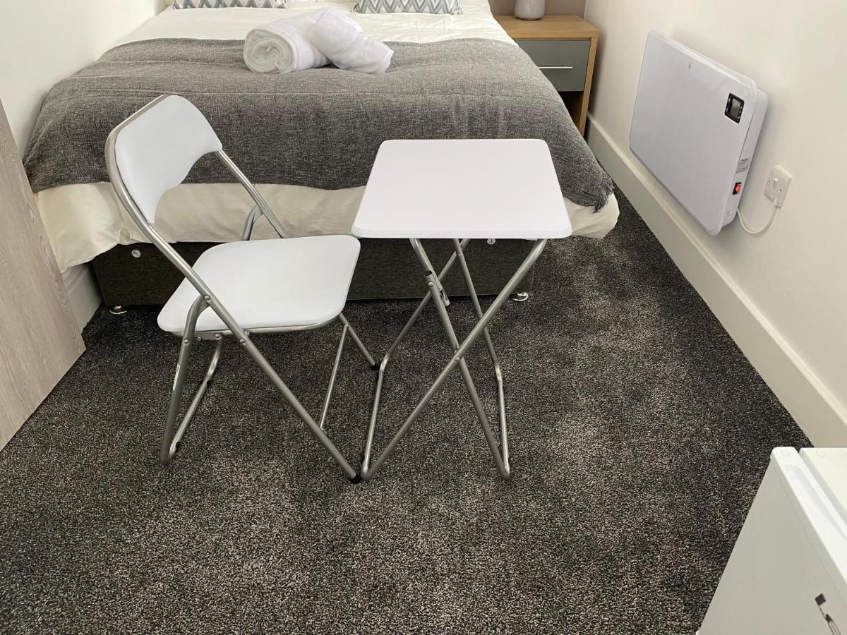 2B Spv Double En-Suite Room Вэйкфильд Экстерьер фото